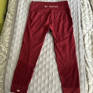 Shefit compression leggings, black Cherry, size medium.